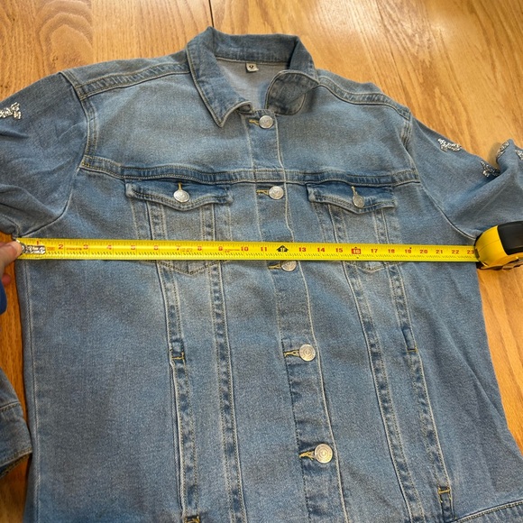 True Religion Denim Sparkle Jean Jacket Rhinestone Trim Sleeves Size Medium Y2K - Picture 10 of 12
